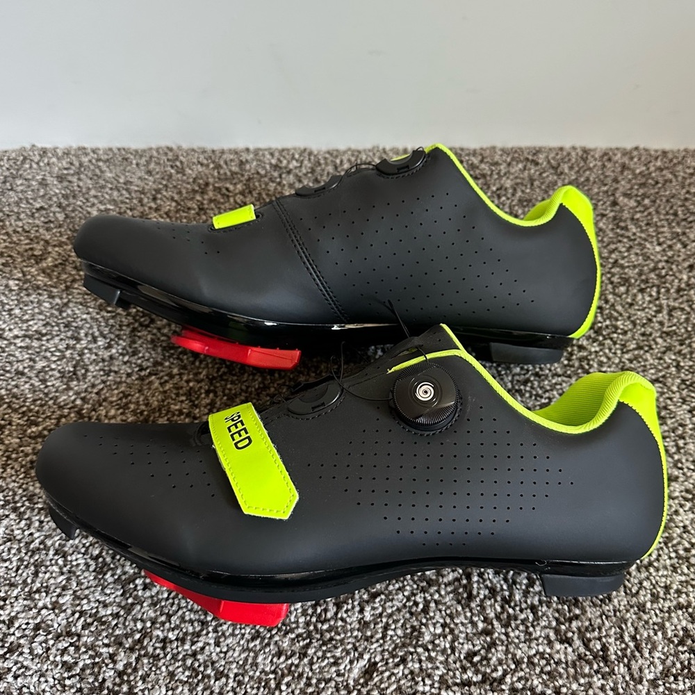 Road Bike Premium Microtex Cycling/Spin Shoes with Look Delta Cleats Size 45 - Picture 3 of 10